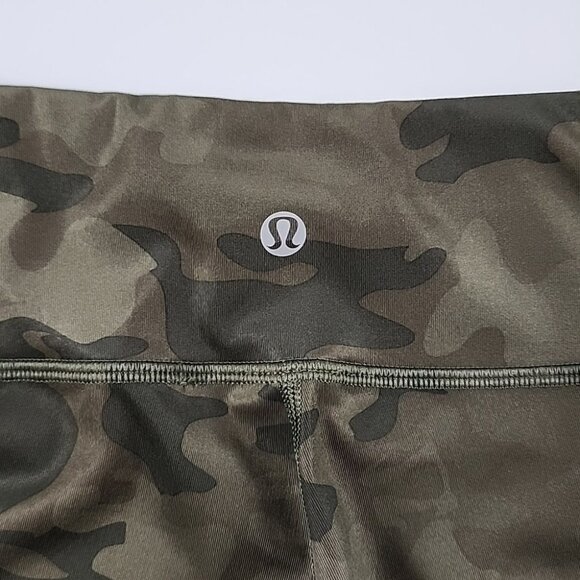 Lululemon Wunder Under Luxtreme Crop Savasana Fatigue Geen Camo 20" Inseam Sz 4 - Picture 5 of 12